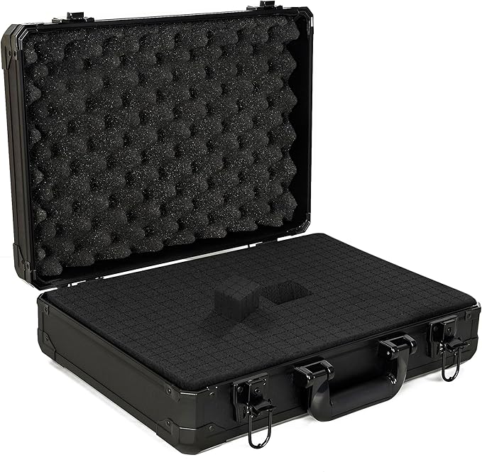 A view of the ITHWIU 15-Inch Aluminum Carrying Case