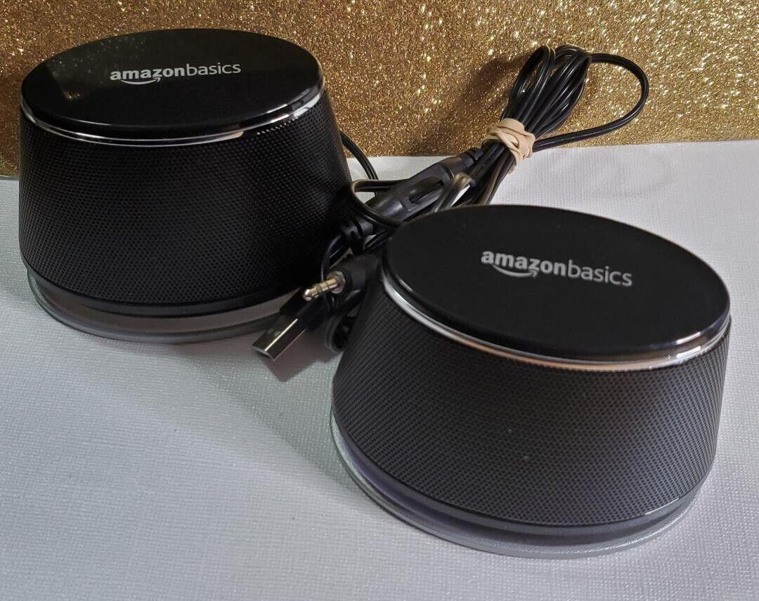 Zoomed view of Amazon Basics USB-Powered Computer Speakers